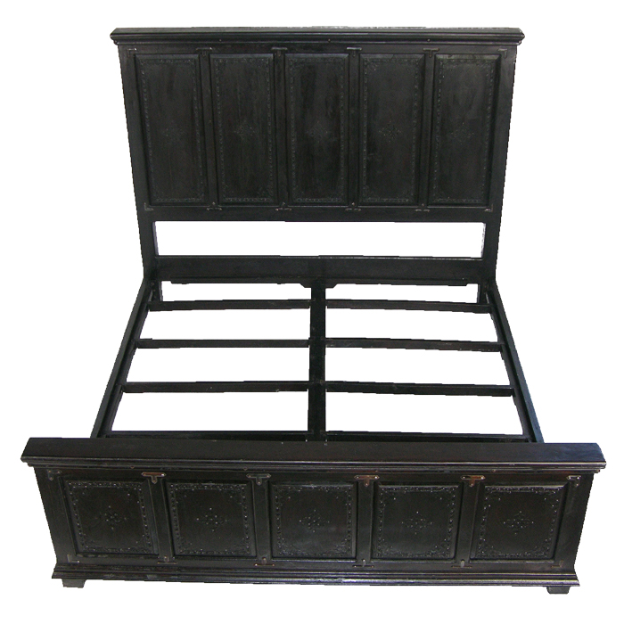 Simple Wilbur Collection with Queen Beds