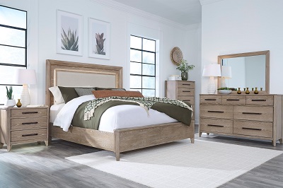 Breckenridge Collection by Parker House in Wood