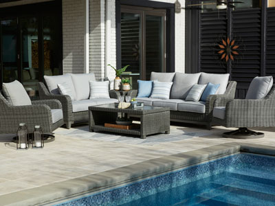 Elite Park Collection in Wicker