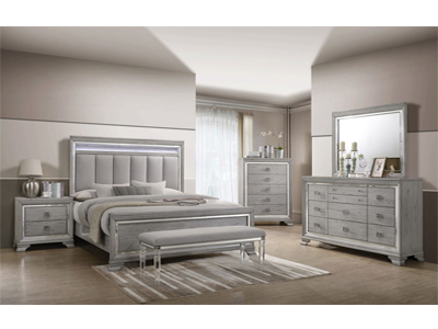 Vail Collection by Crown Mark Furniture in Wood