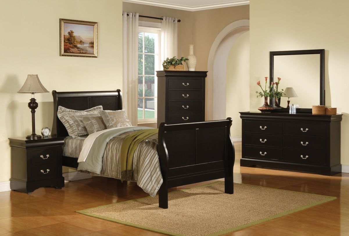 Louis phillipe top bedroom set