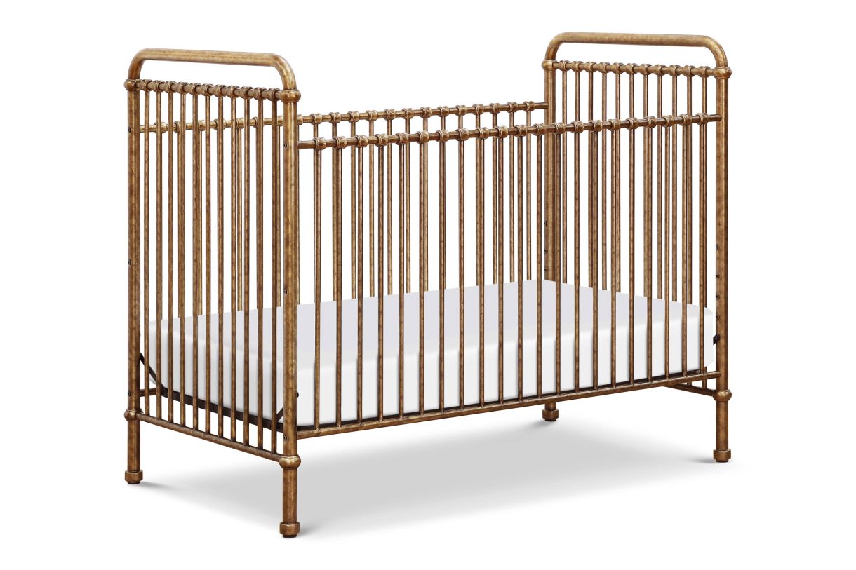 Million Dollar Baby Classic Abigail 3 in 1 Convertible Crib In