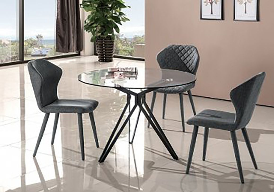 J&M Furniture Solano Dining Table