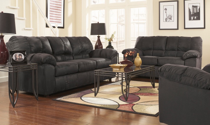 Dominator - Black Collection Dominator - Black Collection